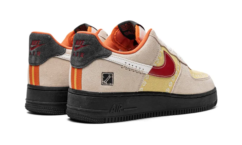 Nike Lifestyle Air Force 1 Low 'Somos Familia'